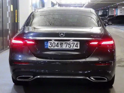 Mercedes-Benz E-Class 2021, 51649 км, за 23565.71 USD