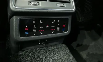 Audi A6 2020, 32820 км, за 20151.96 USD - фото 17