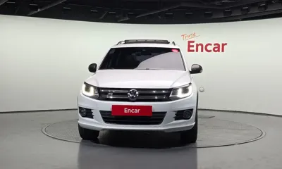 Volkswagen Tiguan 2016, 134148 км, за 8853.42 USD