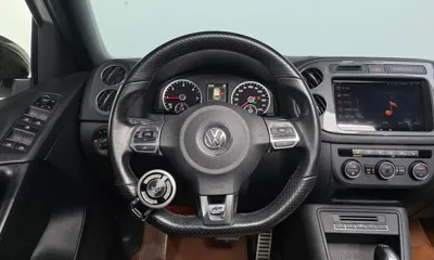 Volkswagen Tiguan 2016, 134148 км, за 8853.42 USD - фото 12