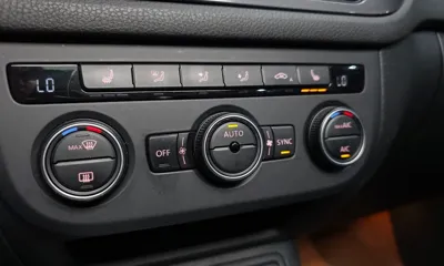 Volkswagen Tiguan 2016, 134148 км, за 8853.42 USD - фото 16
