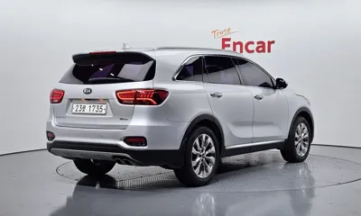 Kia Sorento 2019, 109368 км, за 11529.57 USD