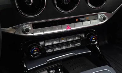 Kia Stinger 2021, 72829 км, за 20283.58 USD - фото 31