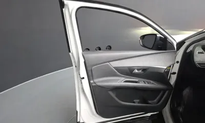 Peugeot 3008 2019, 51054 км, за 12046.62 USD - фото 24