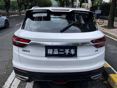 Geely Binyue 2019, 50000 км, за 5709.13 USD
