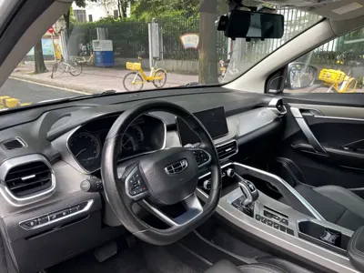 Geely Binyue 2019, 50000 км, за 5709.13 USD - фото 8