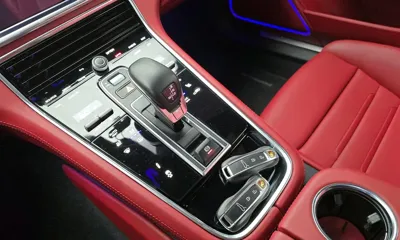 Porsche Panamera 2021, 17933 км, за 75430.4 USD - фото 9