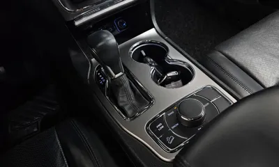 Jeep Cherokee 2018, 119402 км, за 9780.75 USD - фото 9