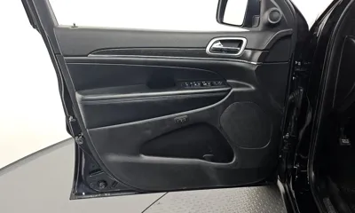 Jeep Cherokee 2018, 119402 км, за 9780.75 USD - фото 24