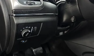 Jeep Cherokee 2018, 119402 км, за 9780.75 USD - фото 27