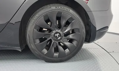 Tesla Model 3 2021, 88462 км, за 22475.58 USD