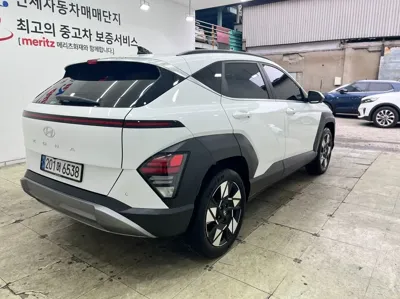 Hyundai Kona 2025, 4270 км, за 21793.36 USD