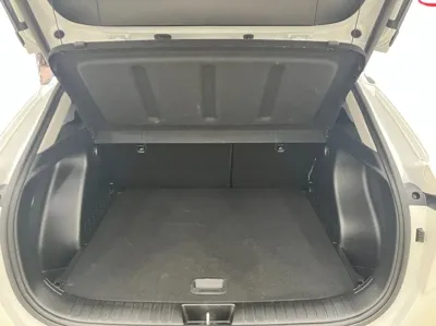Hyundai Kona 2025, 4270 км, за 21628.68 USD - фото 6