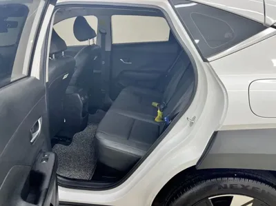 Hyundai Kona 2025, 4270 км, за 21628.68 USD - фото 8