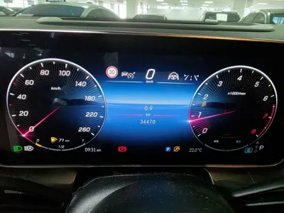Mercedes-Benz GLC-Class 2024, 34469 км, за 49907.49 USD - фото 8
