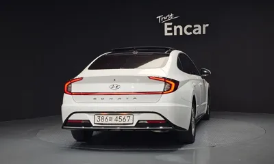 Hyundai Sonata 2020, 138512 км, за 8775.92 USD