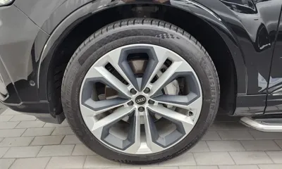 Audi Q7 2022, 73666 км, за 40307.34 USD