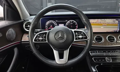 Mercedes-Benz E-Class 2019, 185347 км, за 12547.07 USD - фото 13