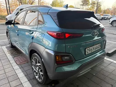 Hyundai Kona 2020, 88000 км, за 10030.42 USD
