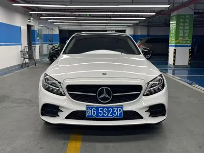 Mercedes-Benz C-Class 2021, 90000 км, за 16616.81 USD