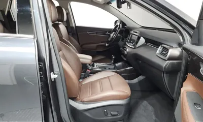 Kia Sorento 2016, 54649 км, за 9181.48 USD - фото 26