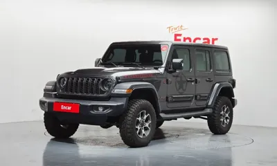 Jeep Wrangler · 2023 год