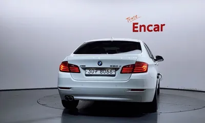 BMW 5-Series 2015, 121690 км, за 7345.77 USD