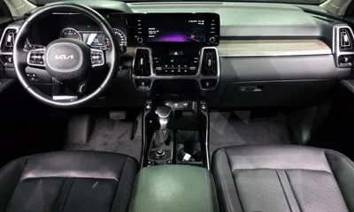 Kia Sorento 2023, 50858 км, за 16381.71 USD - фото 7