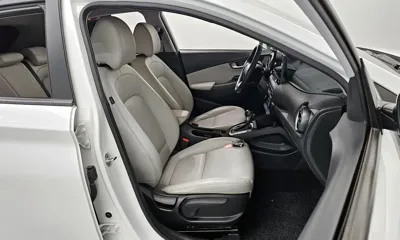 Hyundai Kona 2021, 99648 км, за 11159.25 USD - фото 12