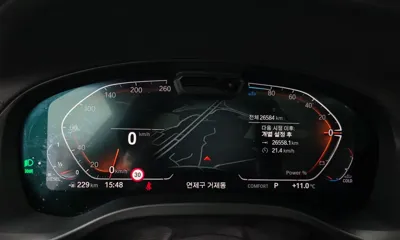 BMW X4 2022, 26584 км, за 32309.21 USD - фото 8