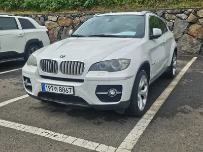 BMW X6 · 2009 год