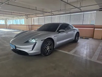 Porsche Taycan 2022, 68424 км, за 56555.92 USD - фото 6