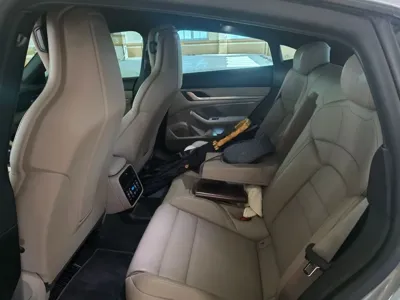 Porsche Taycan 2022, 68424 км, за 56555.92 USD - фото 9