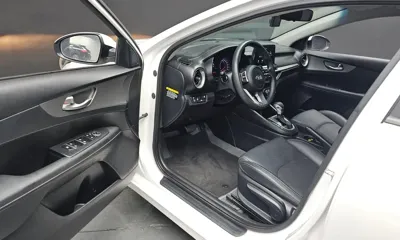 Kia K3 2019, 53028 км, за 7553.56 USD - фото 11