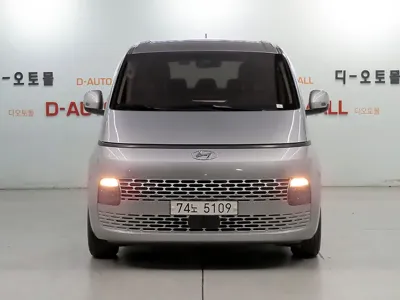 Hyundai Staria 2022, 87208 км, за 14911.76 USD