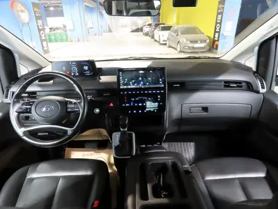 Hyundai Staria 2022, 87208 км, за 14911.76 USD - фото 7