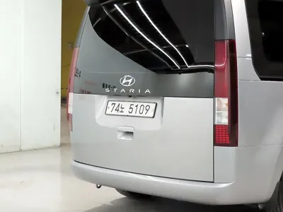 Hyundai Staria 2022, 87208 км, за 14911.76 USD - фото 18