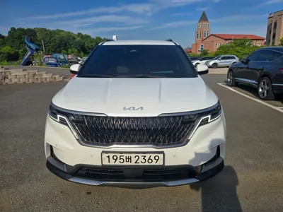 Kia Canival · 2023 год