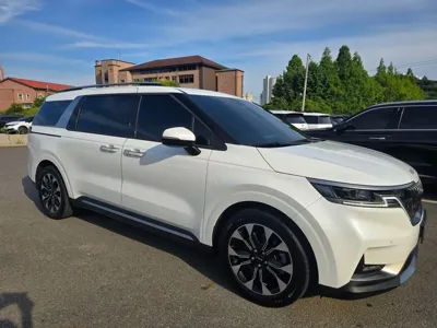 Kia Canival 2023, 63184 км, за 19561.51 USD