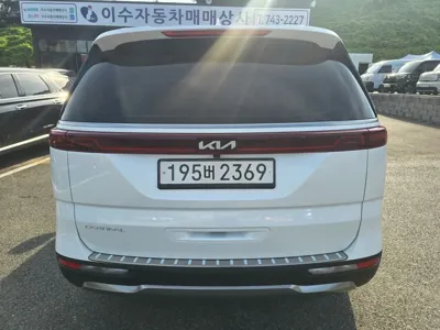 Kia Canival 2023, 63184 км, за 19561.51 USD - фото 6
