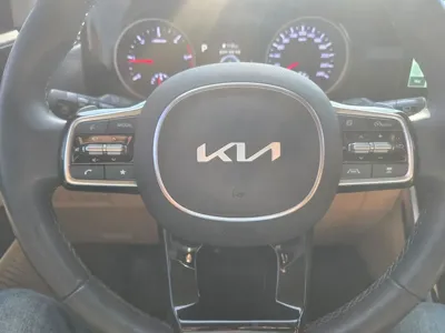 Kia Canival 2023, 63184 км, за 19561.51 USD - фото 9