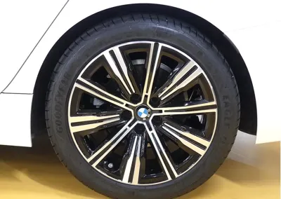 BMW 3-Series 2025, 14000 км, за 28901.72 USD