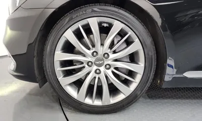 Genesis G80 2017, 215211 км, за 6940.78 USD