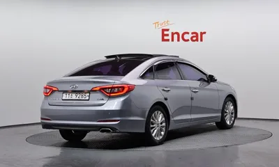 Hyundai Sonata 2015, 64206 км, за 7100.98 USD