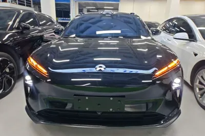 Nio ET5T 2023, 69100 км, за 28235 USD