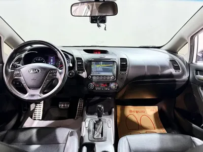 Kia K3 2014, 157736 км, за 2494.42 USD
