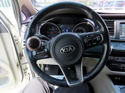 Kia Canival 2017, 270015 км, за 3908.8 USD - фото 9