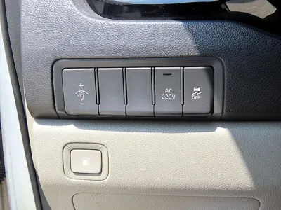 Kia Canival 2017, 270015 км, за 3908.8 USD - фото 13
