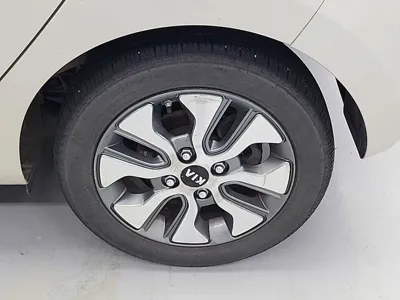 Kia Morning 2016, 115611 км, за 3503.44 USD - фото 19