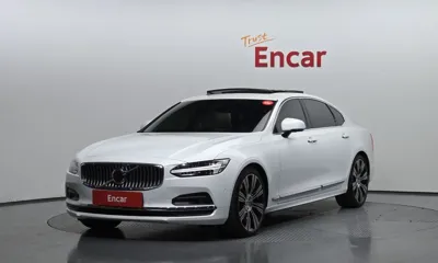 Volvo S90 · 2023 год
